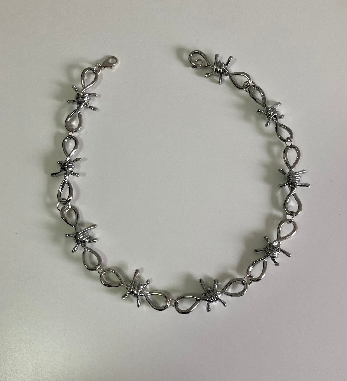 Stacheldraht Kette