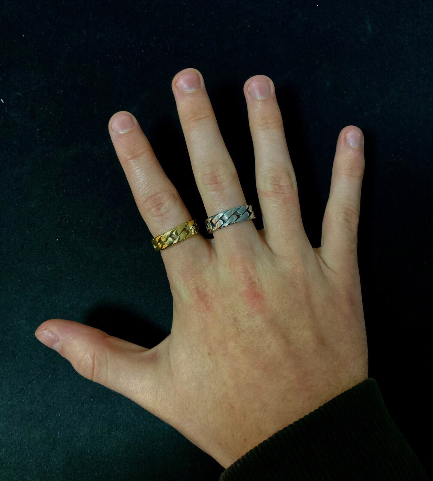 Ring mit Kettenmuster