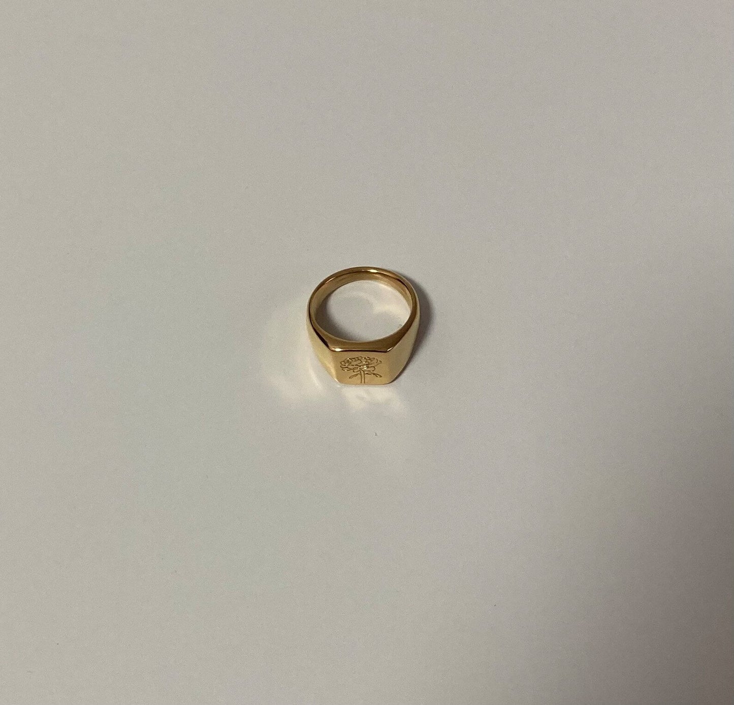 Ring mit Blume