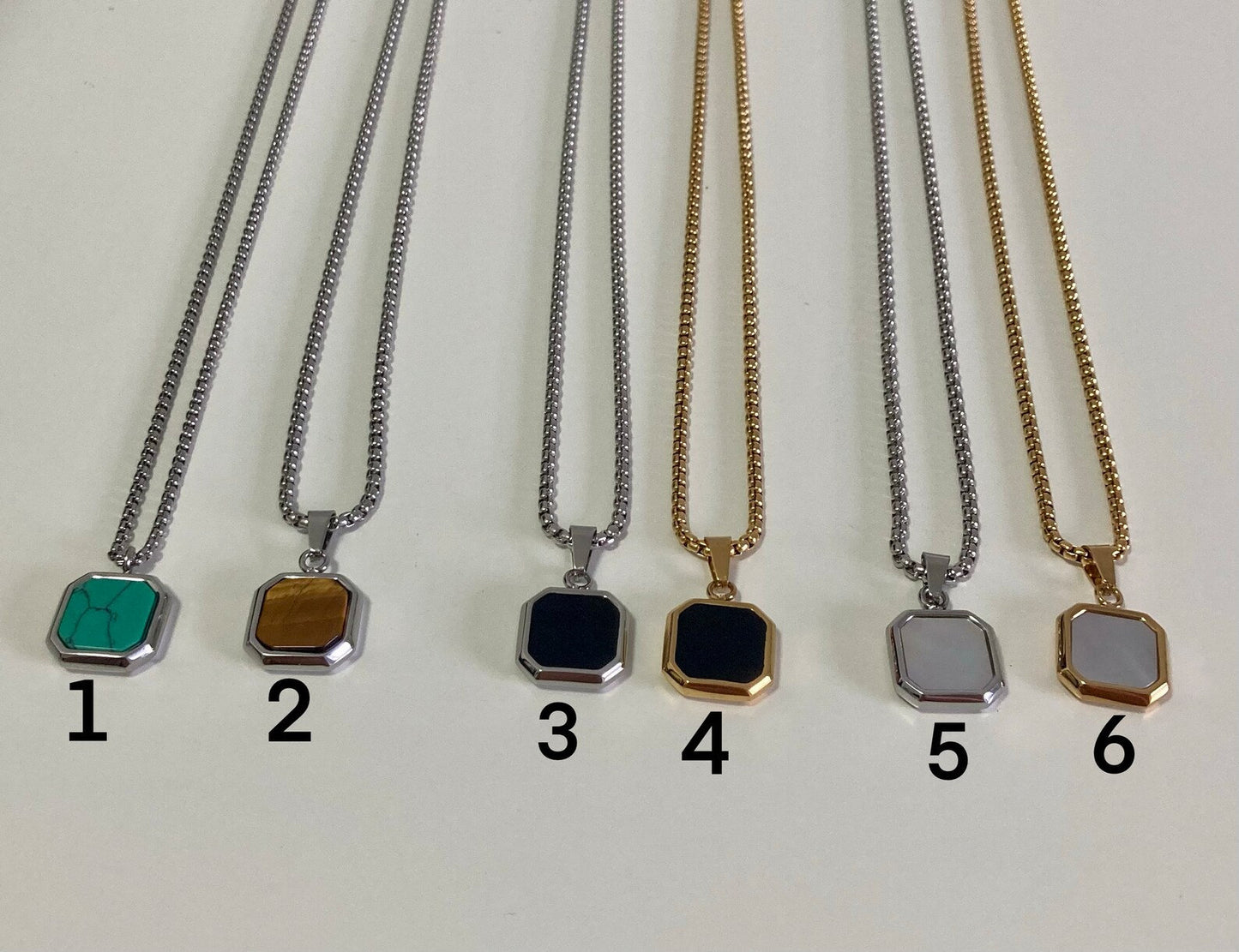 Kette mit Anhänger