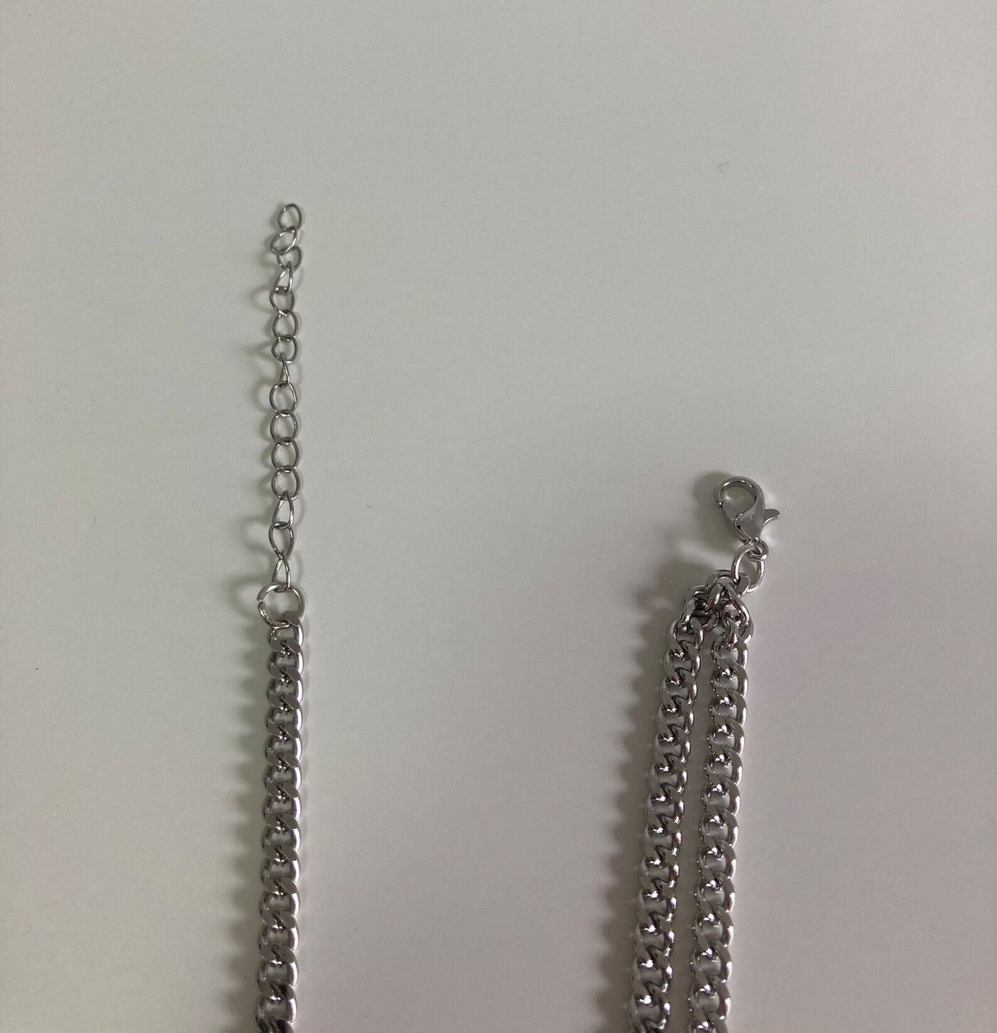 Perlenkette mit Schmetterlingsanhänger